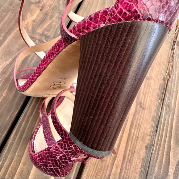 Via Spiga Strappy Block Heel Sandals Berry Snake Print Leather Size 9 - Picture 5 of 13